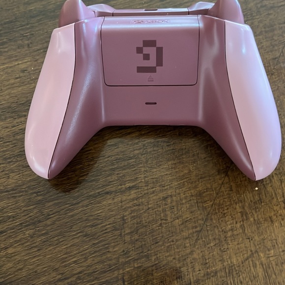 4 limited edition Microsoft Xbox 1 controllers. - Picture 8 of 13